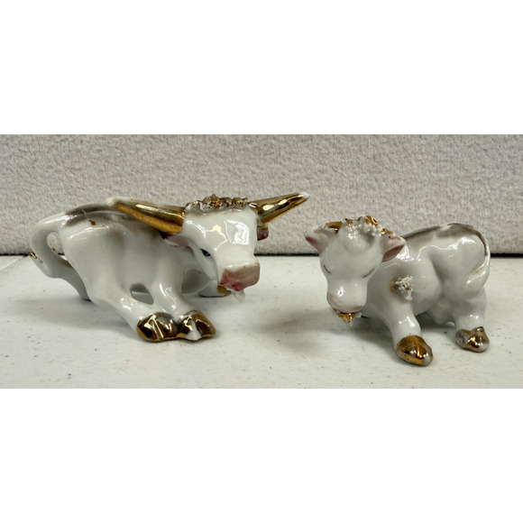 VTG 1950s‎ White & Gold Porcelain Bull Figurine Small Mid Century Accent Decor - Picture 1 of 5